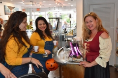 30696605695_8d20c5117f_z